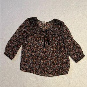 Vince Camuto Black fall colored Floral Blouse size S,3/4 sleeves